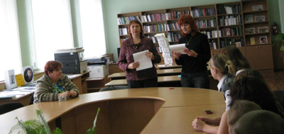 14:22 г.Алатырь: в рамках программы «Я - гражданин России» в центральной библиотеке была организована правовая игра для школьников