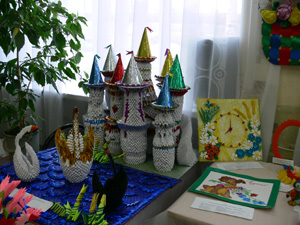 09:55_г. Алатырь: впечатляют  работы  детей, представленные  на выставке   декоративно - прикладного  творчества
