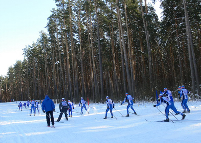 17:24 Участие в  лыжной гонке «Лыжня России – 2011» в  г. Алатырь примут около тысячи  любителей,  профессионалов и  ветеранов спорта