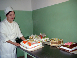 14:55 К Новому году готовят сладкую продукцию алатырские хлебопеки