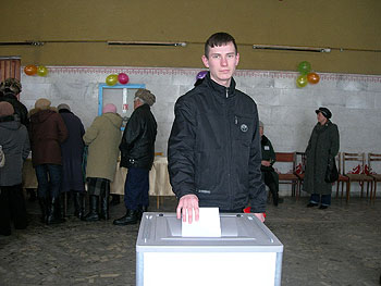 19:43 Аликовский район: молодежь принимает активное участие в выборах
