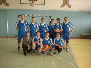 Муниципальные служащие Вурнарского района еще и хорошие волейболисты