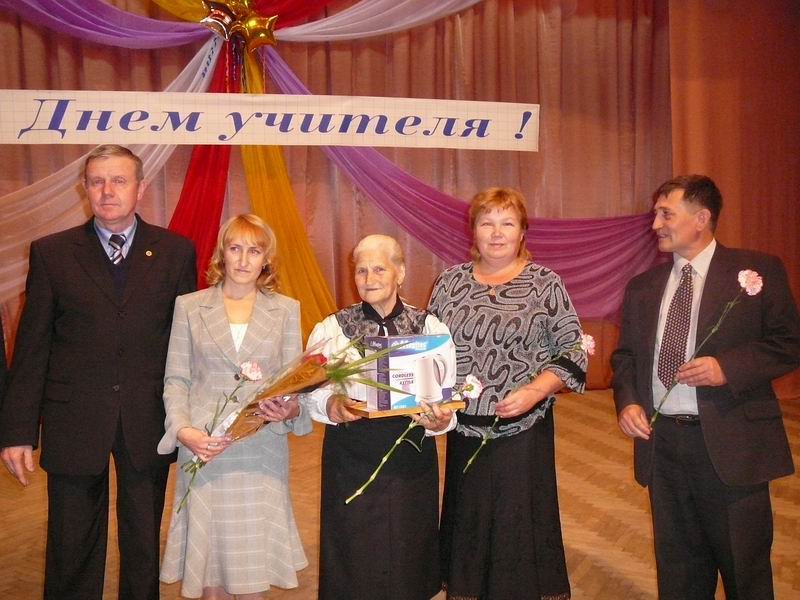 15:39 Педагогические династии Вурнарского района заслуживают уважение и почет