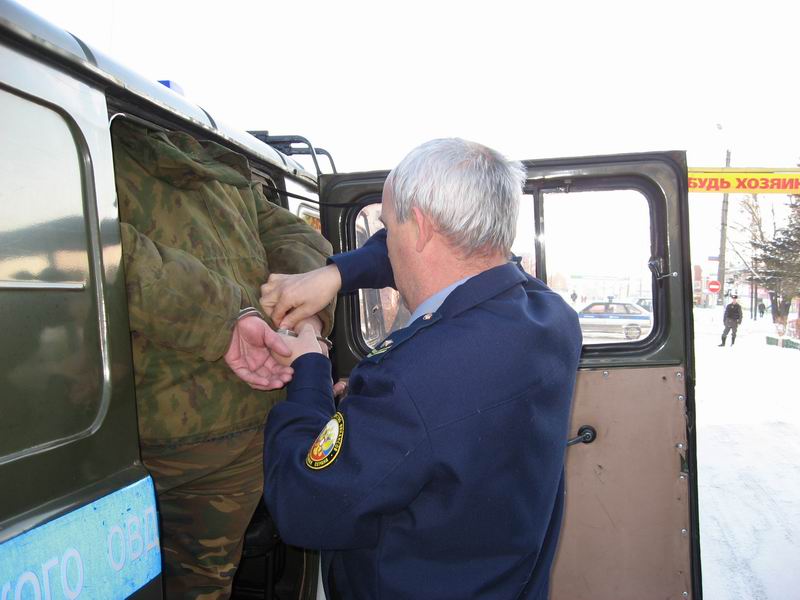 11:09 "Преступник", напавший на отделение казначейства, обезврежен - итог совместной тренировки