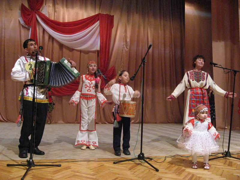 11:10 Вурнарский район: определены победитель и номинанты районного конкурса "Семья года"