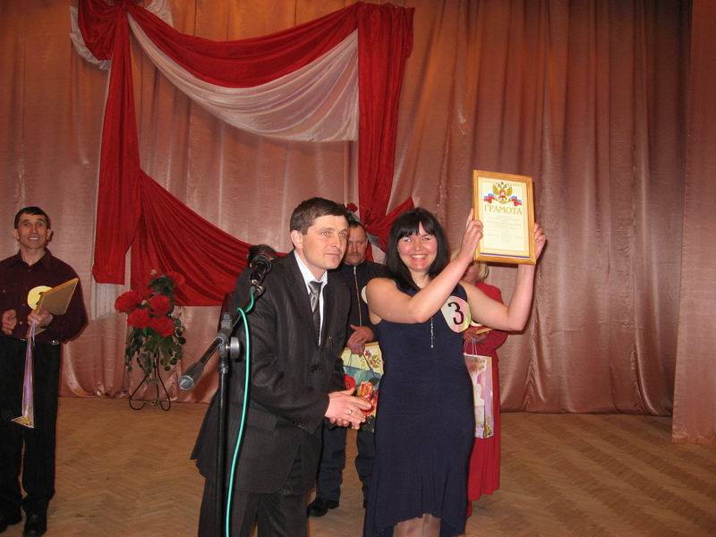 17:22 Конкурс "Лучший культработник 2009 года" проведен в день профессионального праздника