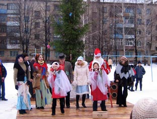 12:47 Состоялся новогодний праздник микрорайона «Западный» города Канаша