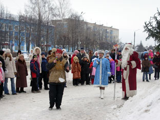 11:01 Рождественский праздник для детей проведен в городе Канаше