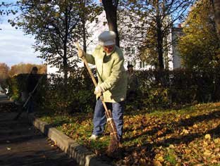 08:33 В Канаше проводится общегородской экологический субботник по санитарной очистке города