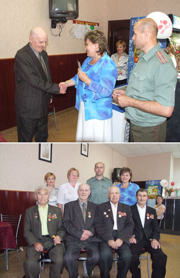 11:50 В городе Канаш в торжественной обстановке прошло вручение юбилейных медалей «65 лет освобождения Республики Беларусь от немецко-фашистских захватчиков»
