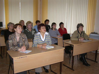 В Канаше прошел городской семинар школьных библиотекарей на тему: «Сетевые сообщества юных читателей и библиотекари: проблемы и задачи для специалистов»