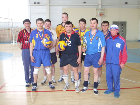 Команда «Горгаз» - победитель турнира города Канаш по волейболу, посвященного 65-летию Победы в Великой Отечественной войне