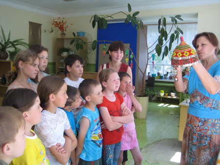 Экскурсии для учащихся школ города и района проходят в художественной школе г.Канаш