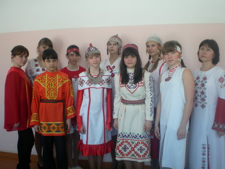 Городской фестиваль национальной культуры «Искорка дружбы» состоялся в Канаше