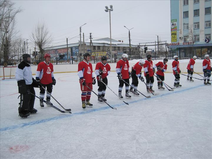 Канашские хоккеисты вышли в финал Непрофессиональной хоккейной лиги Чувашской Республики