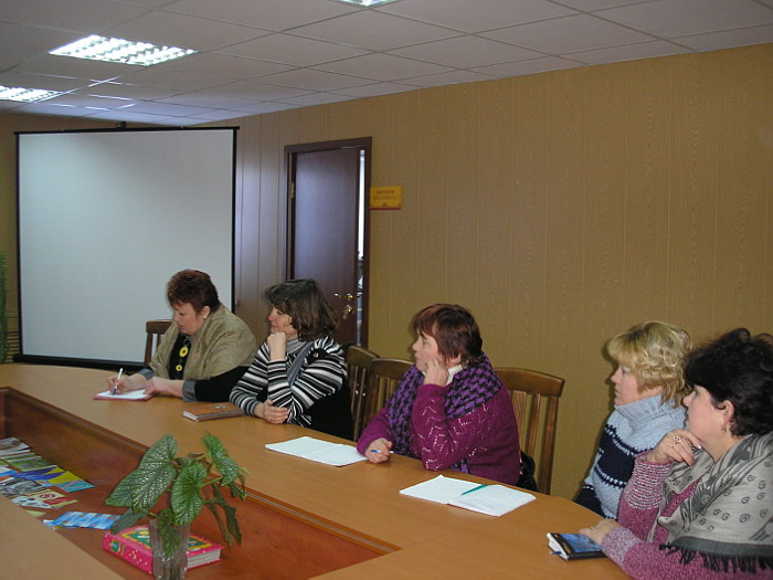 09:25. Состоялось 1 заседание Совета женщин в 2012 году
