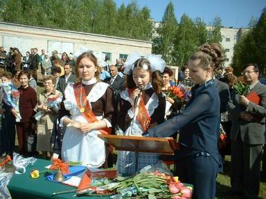 В добрый путь, выпускник!