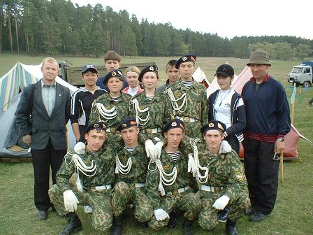 Команда  Старовыслинской СОШ Комсомольского района  заняла  второе  место в  финальных республиканских играх юнармейского движения  "Орленок"