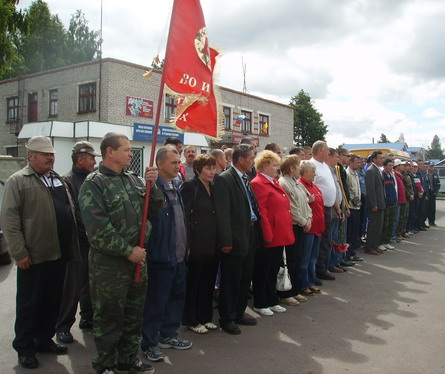 В Комсомольском районе проходит мероприятие по плаванию