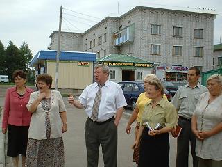 Вопросу  благоустройства-  должное  внимание