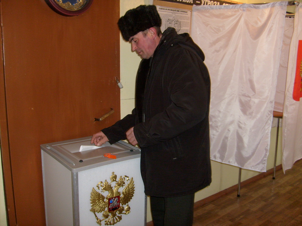 14:26 На 14.00 в Красночетайском районе проголосовало 38% избирателей