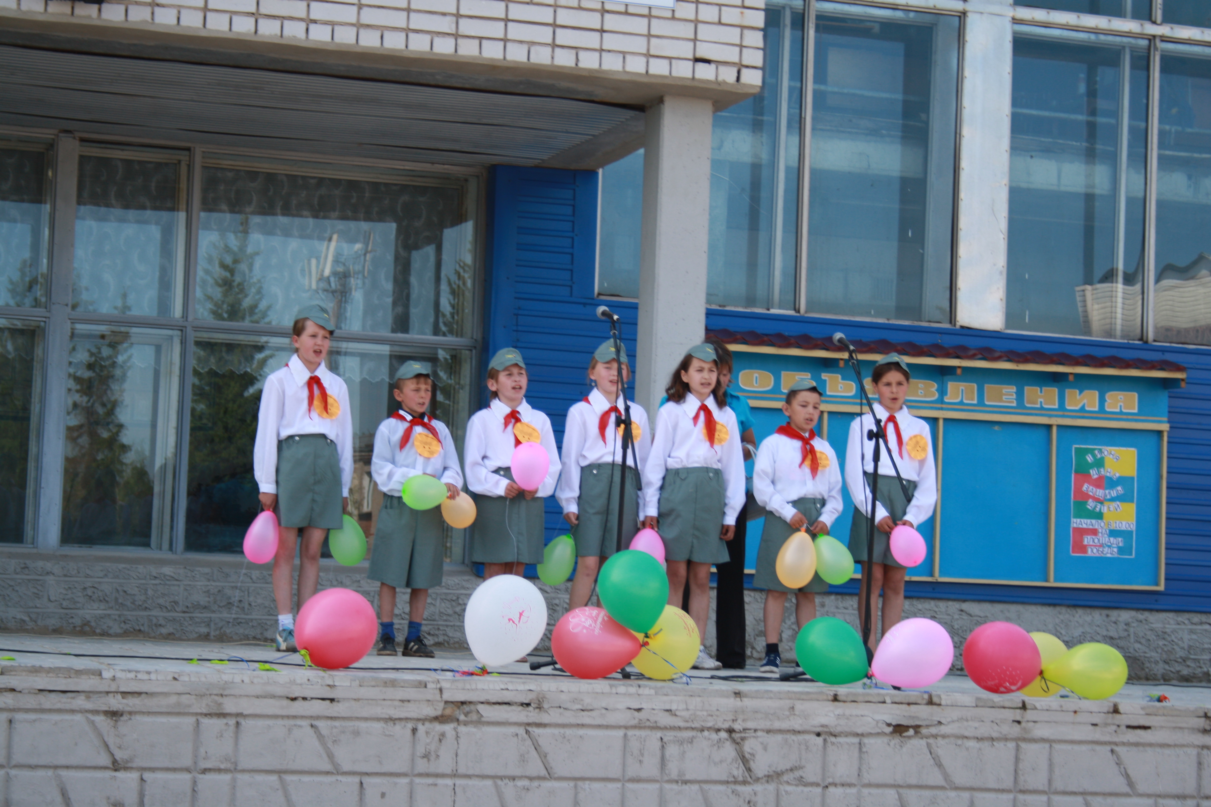 В Красночетайском районе прошел большой праздник детворы «Детство – это я и ты!»