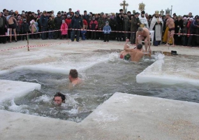 Правила купания в праздник Крещение Господня