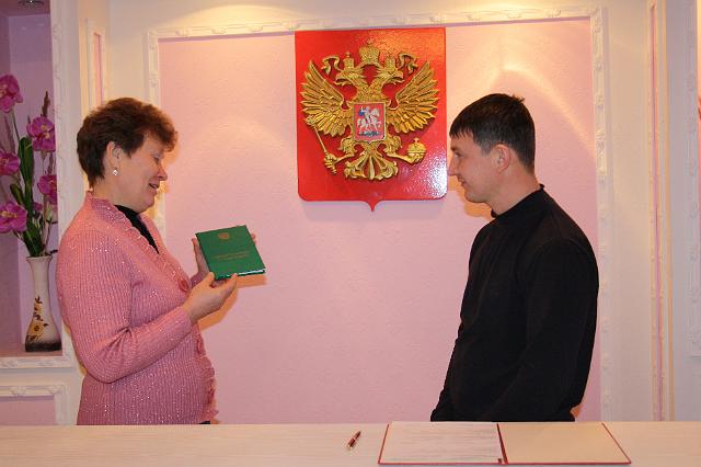 В отделе ЗАГС администрации Красночетайского района зарегистрирован 160-ый новорожденный 2012 года