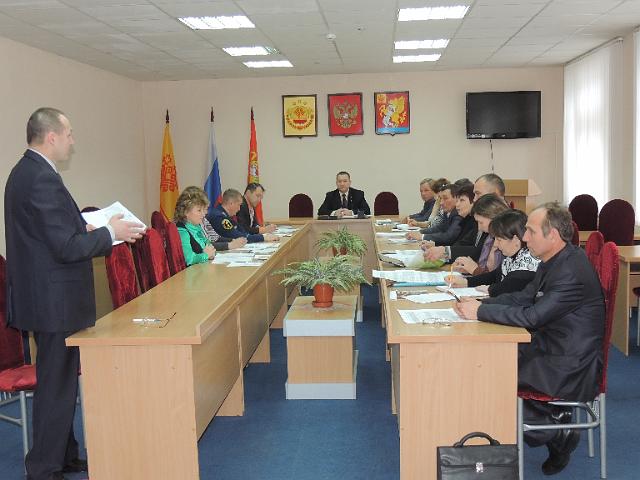 14:30 Состоялось заседание главы администрации Красночетайского района с главами сельских поселений