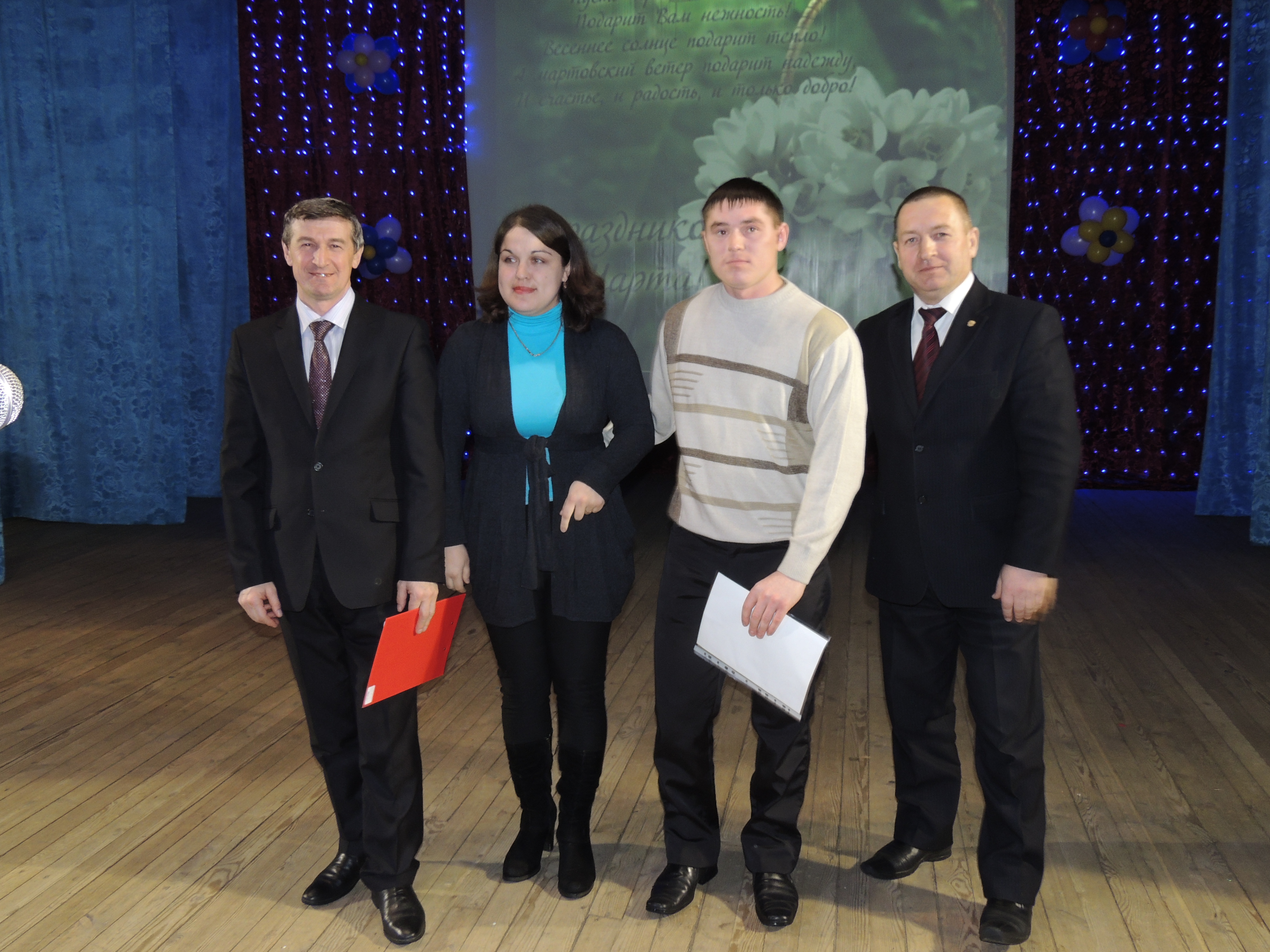 10:44 Красночетайский район: в канун Международного женского дня состоялось торжественное вручение сертификатов