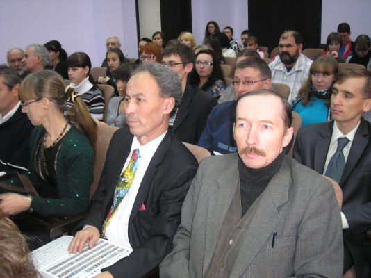 Учитель школы из города Мариинский Посад стал соавтором Красной книги Чувашии