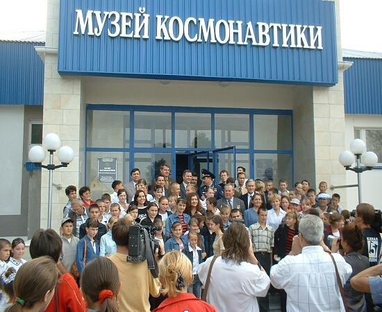 В дни празднования юбилея А.Г.Николаева  космонавты посетили Шоршелы
