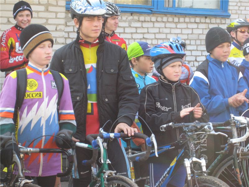 14:34 В Урмарском районе проходит Чемпионат и Первенство Чувашской Республики по велокроссу