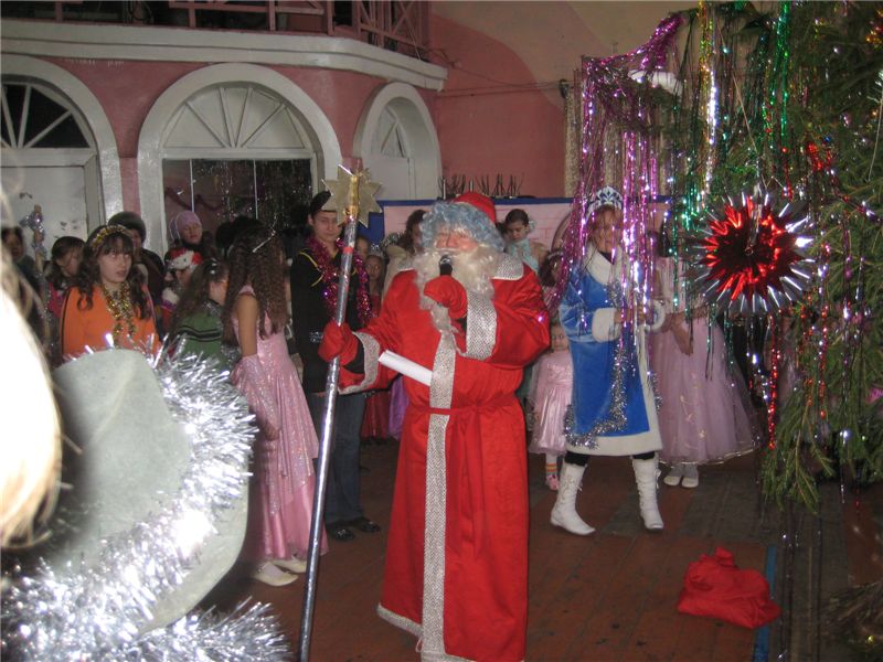 В Урмарском районе прошла благотворительная Рождественская ёлка главы  района