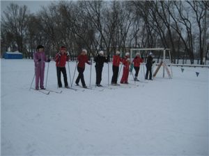 Прошли эстафетные лыжные соревнования среди поселений Урмарского района