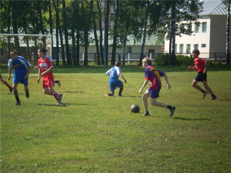 Прошли районные финальные соревнования по мини - футболу среди дворовых коллективов