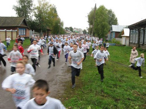 12:52 Цивиляне – активные участники Всероссийского массового пробега «Кросс наций – 2011»