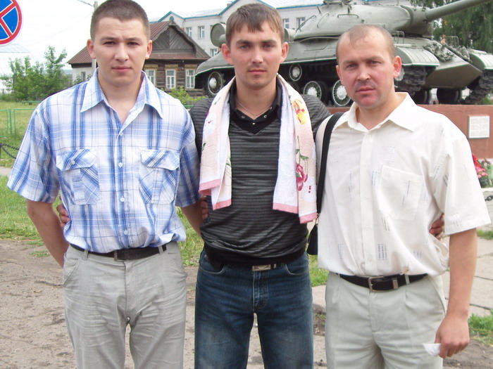В весенне-летний призыв в армию отправились служить 6 призывников из Малобуяновского сельского поселения