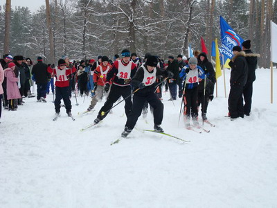 Для 1685 шемуршинцев "Лыжня России - 2011" стала праздником спорта, здорового образа жизни и хорошего настроения