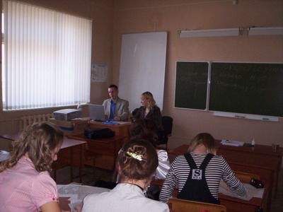 Крепнут связи школы с ВУЗами