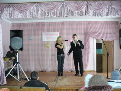 В Шумерлинском районе с концертной программой побывал звезда чувашской эстрады Сергей Павлов