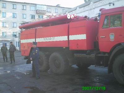 Экскурсии школьников в пожарную часть продолжаются