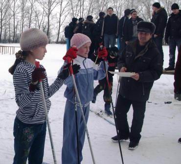 «Все на лыжню»