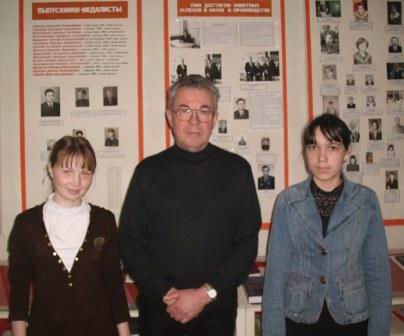 Всемирно известный врач Иваничев Г. А побывал в родной школе
