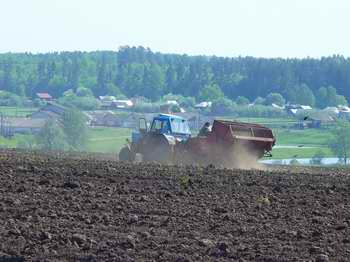 В Шумерлинском районе весенне-полевые работы идут к завершению
