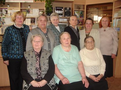 В Шумерлинской центральной районной библиотеке состоялась встреча с пожилыми читателями и ветеранами библиотечного дела