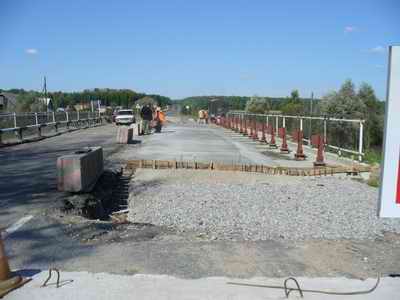 В Шумерлинском районе ведутся работы по ремонту моста