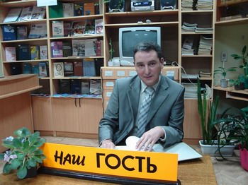 В салоне «Автограф» состоялась встреча с главным врачом центральной районной больницы