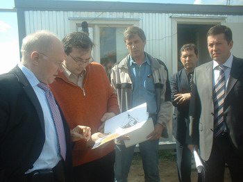 16:29 Министр промышленности и энергетики Чувашской Республики Ю.П. Волошин провел совещание на месте строительства комплекса «БиоПарк»