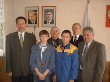 10:12 Воспитанник Ядринской ДЮСШ Александр Пахомов – чемпион Европы среди юниоров по борьбе самбо